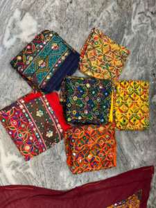 All Color Cotton Phulkari Dupatta for Women Phulkari Kantha Mirror Foil Work Cotton Dupatta Indian Women Gift Dupatta Return - Product Image 4