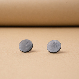 ต่างหูแบบติดหูทรงกลมแบนขัดเงาชุงไกต์ ขนาด 0.63 นิ้ว (16 มม.) - Product Image 2