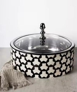 Casserole en bois avec couvercle en acier inoxydable et pot intérieur en bois naturel pour un stockage alimentaire sain - Product Image 3