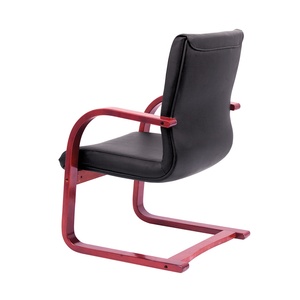 Silla Moderna de Oficina con Asiento Ergonómico Acolchado de Cuero PU, Base de Madera y Reposabrazos Fijos para Salas de Conferencia - BFGCQ044 - Product Image 3