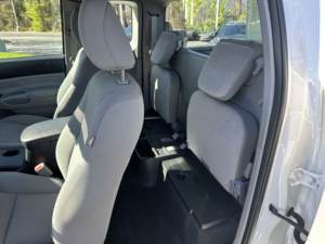 Camioneta Toyota Tacoma RWD 2015 Usada en Buen Estado - Product Image 6