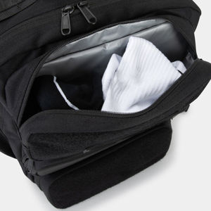 Sac à dos en polyester sur mesure de qualité supérieure, design imperméable pour hommes et femmes, sac à bandoulière décontracté pour les voyages, nouveaux sacs à dos - Product Image 6