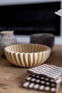 Bol en résine vert de qualité supérieure, bol à salade en résine de couleur personnalisée, vaisselle, utilisation à la maison et au jardin, fournitures hôtelières, bols en résine - Product Image 2