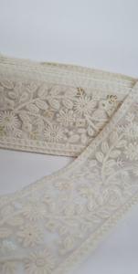 Garniture de broderie en coton et filet à fleurs pastel Chef-d 'œuvre de teinture de style de luxe traditionnel pour vêtements haut de gamme - Product Image 2