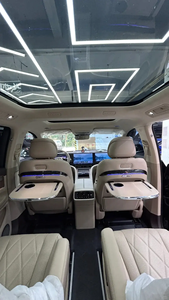 2024 Aito M9 SUV eléctrico de alto rendimiento Interior oscuro Caja de cambios automática Tracción delantera Híbrido Hecho en China - Product Image 3