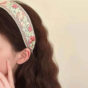 <b>Floral</b> Embroidered <b>Headband</b> Linen Turban Cute Flower Garden Embroidery Hairband Vintage Hair Accessories OEM Made in Vietnam - Product Image 2