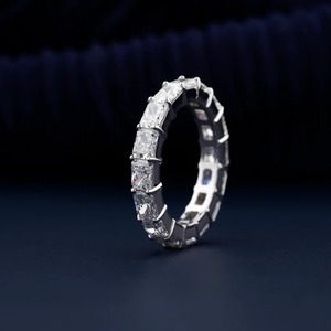 Anillo de diamantes cultivados en laboratorio de corte radiante de Color D E F hermoso anillo de compromiso de plata esterlina VS + regalo de claridad para ella para mujer - Product Image 3