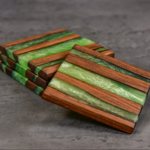 Juego de decoración para el hogar de diseñador auténtico Posavasos de madera con incrustaciones de hueso Material de piedra Verde Oliva (Juego de 4 piezas con soporte) - Product Image 1