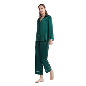 Conjunto de pijama suave para mujer, ropa de dormir con cuello en V profundo, camisas florales sexys, gran oferta - Product Image 4