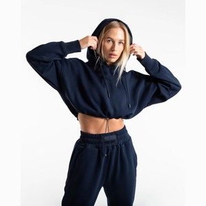 Survêtement court 2 pièces en molleton de coton pour femmes motif solide court en gros ensemble de survêtement de jogging vierge comprend un bas court - Product Image 4