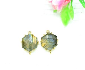 Connecteur en forme de cœur taillé en quartz hydro vert de qualité supérieure, 8 mm, serti, fait à la main, pour bijoux, cadeau de la Saint-Valentin, à porter pour la fête de la République - Product Image 2