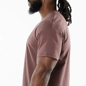 T-shirt col rond Merlot pour homme-94% coton 6% Spandex, manches courtes raglan ajustées, épaule tombante - Product Image 6