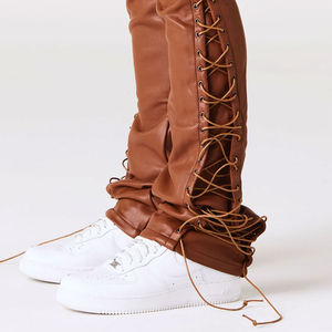 Écusson brodé Pantalon en cuir de qualité supérieure Design personnalisé Pantalon en cuir de style unique Street Wear Pantalon en cuir de taille personnalisée - Product Image 5