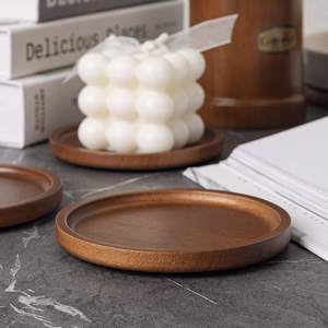ที่รองแก้วไม้หรูหราทำด้วยมือในไม้มะม่วงที่มีเมล็ดพืชธรรมชาติที่เหมาะสำหรับการตกแต่งบ้านและการจัดวางโต๊ะ - Product Image 5