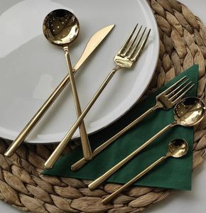 Elegante juego de cubiertos de metal con asas de agarre cómodas, ideal para hoteles, restaurantes, cafeterías y uso en la mesa de comedor de la cocina del hogar - Product Image 1