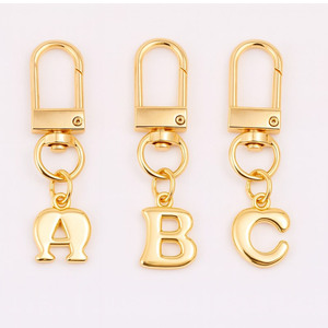 กระเป๋าถือโลหะหัวใจของขวัญแบรนด์พวงกุญแจส่วนบุคคลสำหรับกระเป๋า - Product Image 5