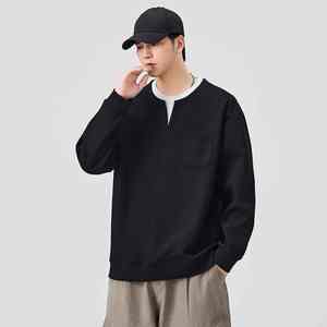 เสื้อยืดผู้ชายคอกลมแขนยาวแบบหลวมมีกระเป๋า - Product Image 2