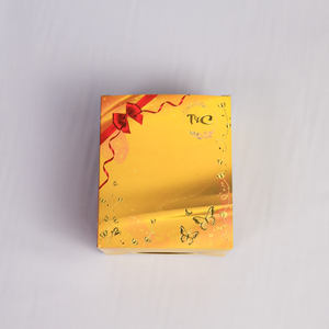 Vente en gros de coffrets cadeaux en papier ivoire recyclables imprimés sur mesure 350gsm fabriqués au Vietnam Laminage mat Impression offset Couleurs personnalisées - Product Image 6