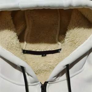 Sudadera con capucha de felpa francesa de algodón de alta calidad OEM con remaches personalizados y diamantes de imitación, sudaderas con capucha unisex en blanco - Product Image 3