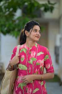 Indian & Pakistani <b>Kurti</b> Clothing - Product Image 3