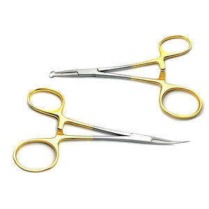 Fórceps portagujas TC de acero inoxidable de alta calidad | Instrumentos quirúrgicos con mango dorado | Proveedor profesional de dispositivos médicos - Product Image 1