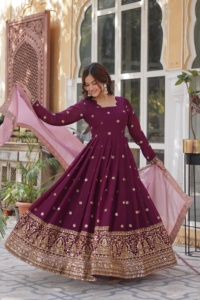 Vêtements de fête de mariée de créateur indien les plus vendus, dernière robe marron exclusive, vêtements de fête de mariée avec Dupatta, vêtements ethniques les plus à la mode - Product Image 3
