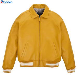 Chaquetas Varsity Estilo Letterman Personalizadas de Alta Calidad para Hombre, Tela Satinada, Mangas de Cuero Genuino, Incluye Capucha para Invierno - Product Image 2