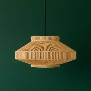 Elégante suspension légère en bambou pour les intérieurs de boutique Eclairage aérien naturel élégant pour les espaces de vie organisés - Product Image 1