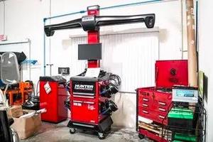 Máquina de alineación de ruedas de elevación 3D para equipos de servicio de automóviles en talleres de neumáticos - Product Image 6