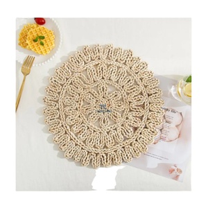 Napperons tissés naturels Napperons ronds en cosse de maïs Napperon tressé en rotin Nappes Vietnam Fabricant Meilleur prix - Product Image 1