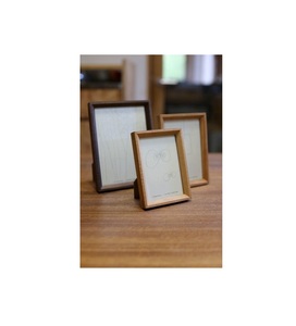 Cadre photo en bois design, créé pour rehausser vos collections de photos personnelles, idéal pour la maison, le salon, la chambre, le bureau, la table. - Product Image 6