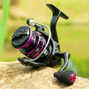 Moulinet de pêche robuste pour eau salée - Lancer de leurres pour la pêche au bar, au morue et à la rascasse - Utilisation en rivière/lac - Force de freinage de 10 kg - Système anti-retour - Product Image 1