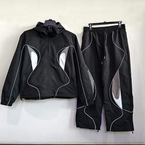 Chaqueta Cortavientos Ligera de Nailon Personalizada de Alta Gama para Hombre, Conjuntos Deportivos de Invierno de Talla Grande, Transpirables, de Secado Rápido, Colores y Logotipo Personalizados - Product Image 1