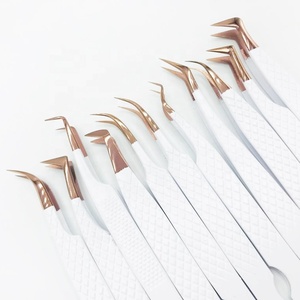 Juego de pinzas para pestañas de acero inoxidable sólido con etiqueta privada personalizada, Punta puntiaguda de oro rosa, pestañas de volumen al por mayor - Product Image 4