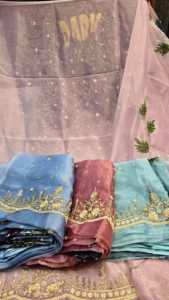 Designer moderne non cousu brodé à la main indien mode avant beaux costumes pour les femmes de Style traditionnel vêtements de fête en soie - Product Image 2