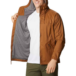 Chaqueta cortavientos con capucha atlética para hombre con logotipo personalizado OEM impermeable a prueba de viento para invierno gimnasio al aire libre correr estilo de calle alta - Product Image 3