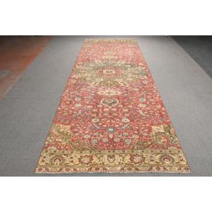5.6x14.8 ft Vintage Rug, Turkish Rug, <b>Red</b> Floral <b>Wool</b> Rug - Product Image 1