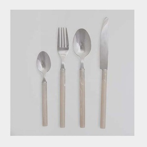 Vente en gros acier inoxydable argent poli résine blanche poignée ronde en acier inoxydable cuillère couteau fourchette cadeau promotionnel couverts - Product Image 1