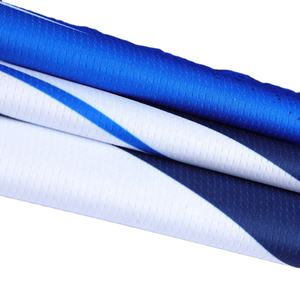 Uniforme de baloncesto de material duradero para hombres disponible a precio al por mayor Uniforme de baloncesto de calidad superior antiarrugas para hombres - Product Image 3