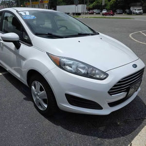 Auto Usado de Calidad a Precio Accesible, Ford Fiesta S 2017, Volante a la Izquierda - Product Image 1