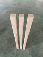 Balustres modernes en bois massif, colonnes carrées peignables pour rampes d'escalier d'hôtel et de villa