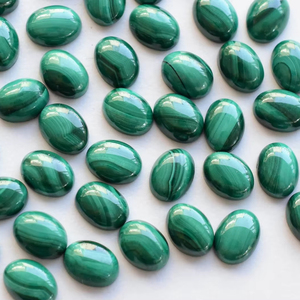 Cabochon ovale en malachite naturelle de qualité supérieure 5x3 MM pierre précieuse en vrac pour bijoux - Product Image 1