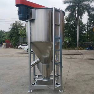 Macchina Verticale Domestica per la Frantumazione e Miscelazione Senza Polvere <span class=keywords><strong>di</strong></span> Mangimi - Attrezzatura per la Macinazione e Miscelazione <span class=keywords><strong>di</strong></span> Mangimi Animali - Product Image 1