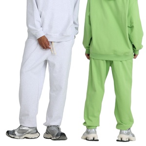 กางเกงวอร์มลำลองเอวกลางคุณภาพสูงสำหรับผู้ชายปี 2026 พร้อมกระเป๋า โลโก้สั่งทำได้ ผ้าเทอร์รี่เนื้อหนัก 100% ผ้าฝ้าย สำหรับผู้ชาย - Product Image 2