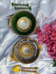 Juego de Platos Decorativos Rústicos para Bodas, Rituales de Pithi, Kumkum, Haldi, Mehandi, Ceremonias, Puja, Thali, con Aplicador - Product Image 2