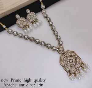 Merveilleux indien réel Kundan qualité supérieure forme carrée Minakari travail Jaypuri pendentif avec perle boucles d'oreilles ensemble pour les femmes - Product Image 5