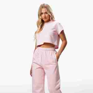 2025 Custom Logo Women Crop <b>Top</b> Wholesale <b>High</b> Quality Comfy Breathable Eco-Friendly Polyester/Cotton Blend Gym Fitness <b>Tops</b> - Product Image 6