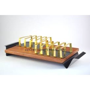 Porte-toasts en métal fini de qualité supérieure avec une construction robuste et durable pour une utilisation à long terme dans la cuisine ou les cafés. - Product Image 4