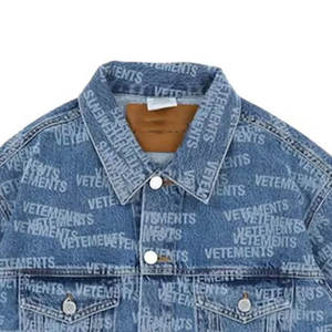 Chaqueta vaquera holgada para hombre, versión personalizada, distribución aleatoria de algodón con estampado de letras, servicio OEM delgado de dibujos animados - Product Image 6