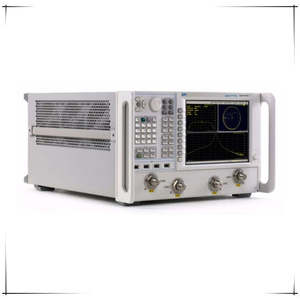 Analizador de Redes de Microondas Agilent PNA de 67 GHz (Usado) - Product Image 1